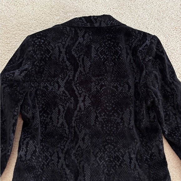 Frame Velvet Python Blazer - Picture 13 of 16